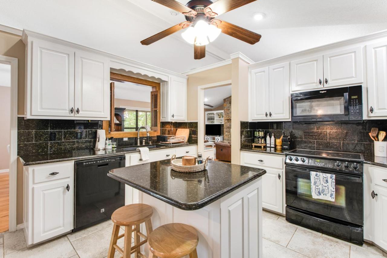 The Silverwood Lake Hamilton Exterior foto